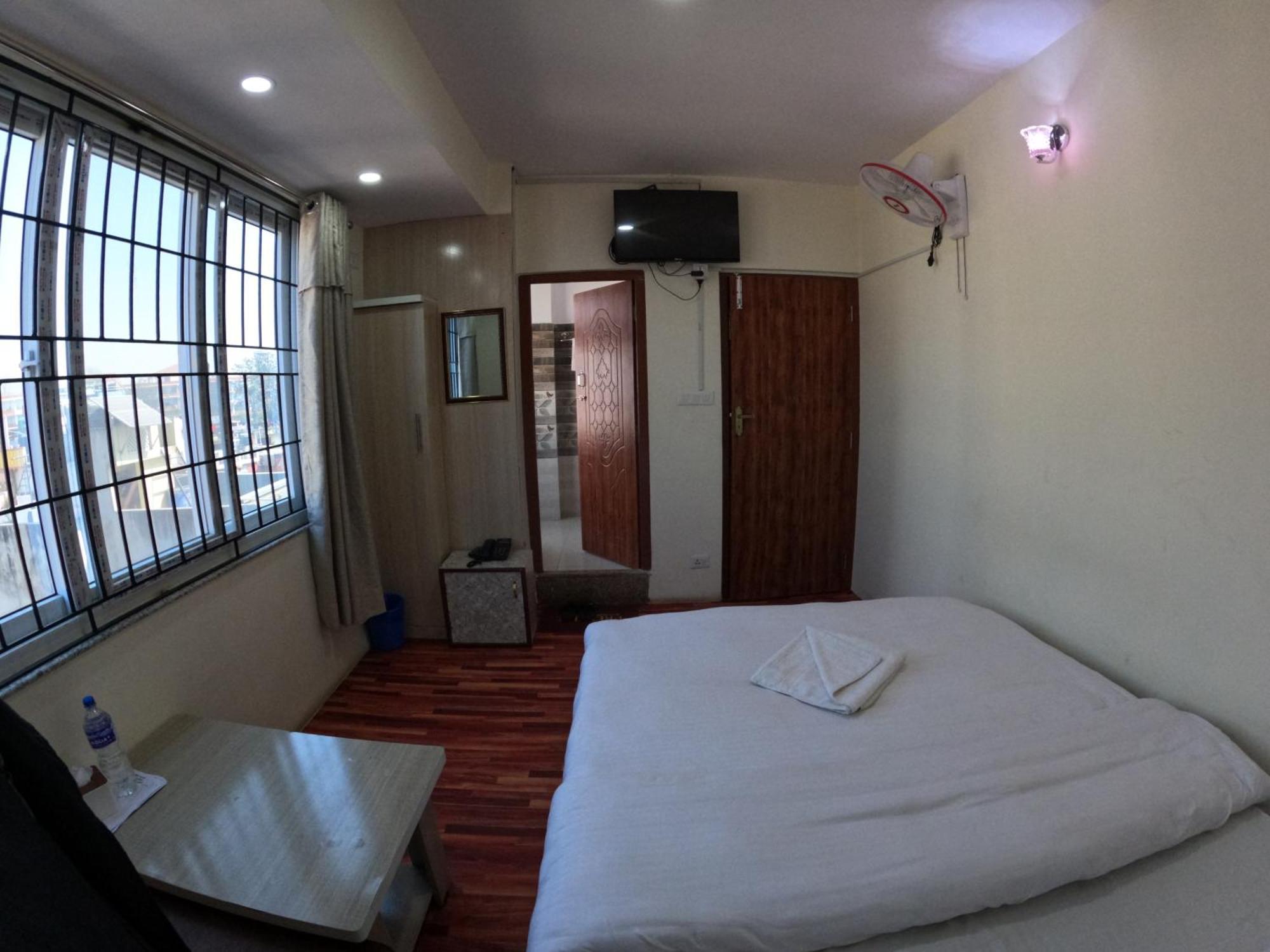 Hotel Global Village Kathmandu Exteriör bild