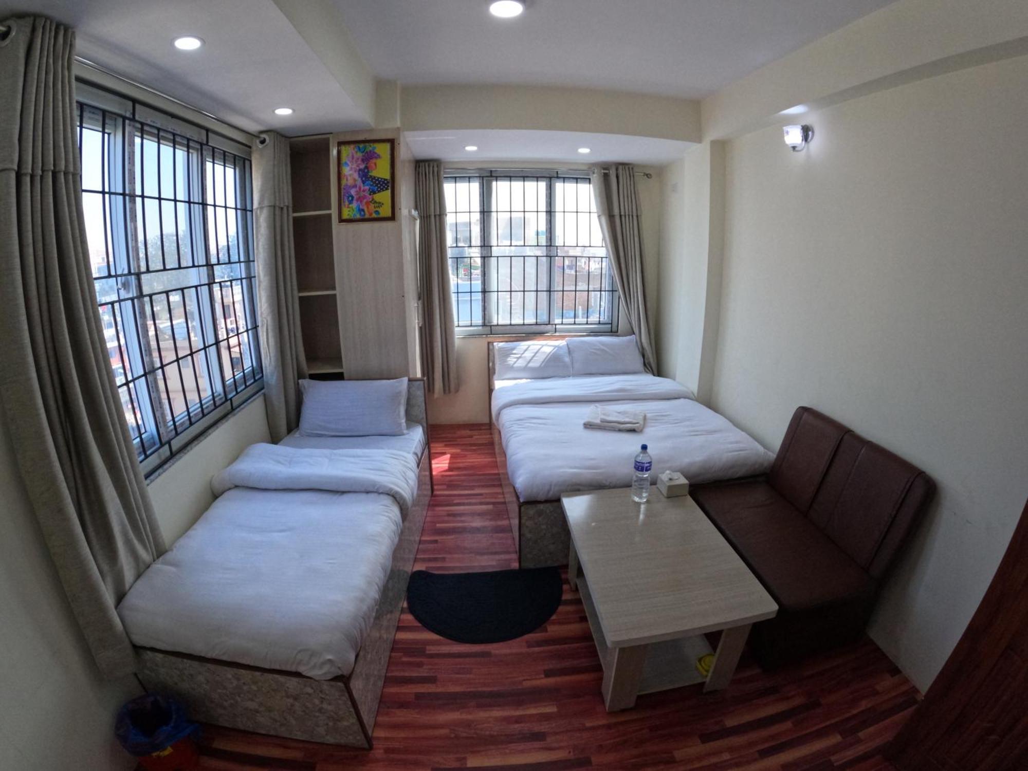 Hotel Global Village Kathmandu Exteriör bild